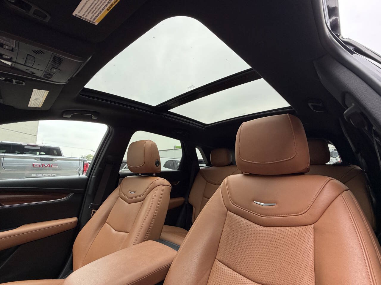 Used 2021 Cadillac XT5 Premium Luxury AWD/4WD image 16