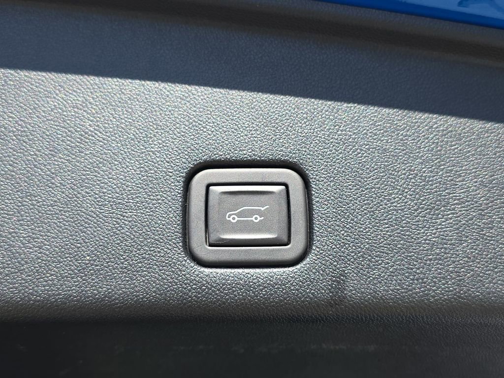 Used 2024 Acura ZDX Type S image 16