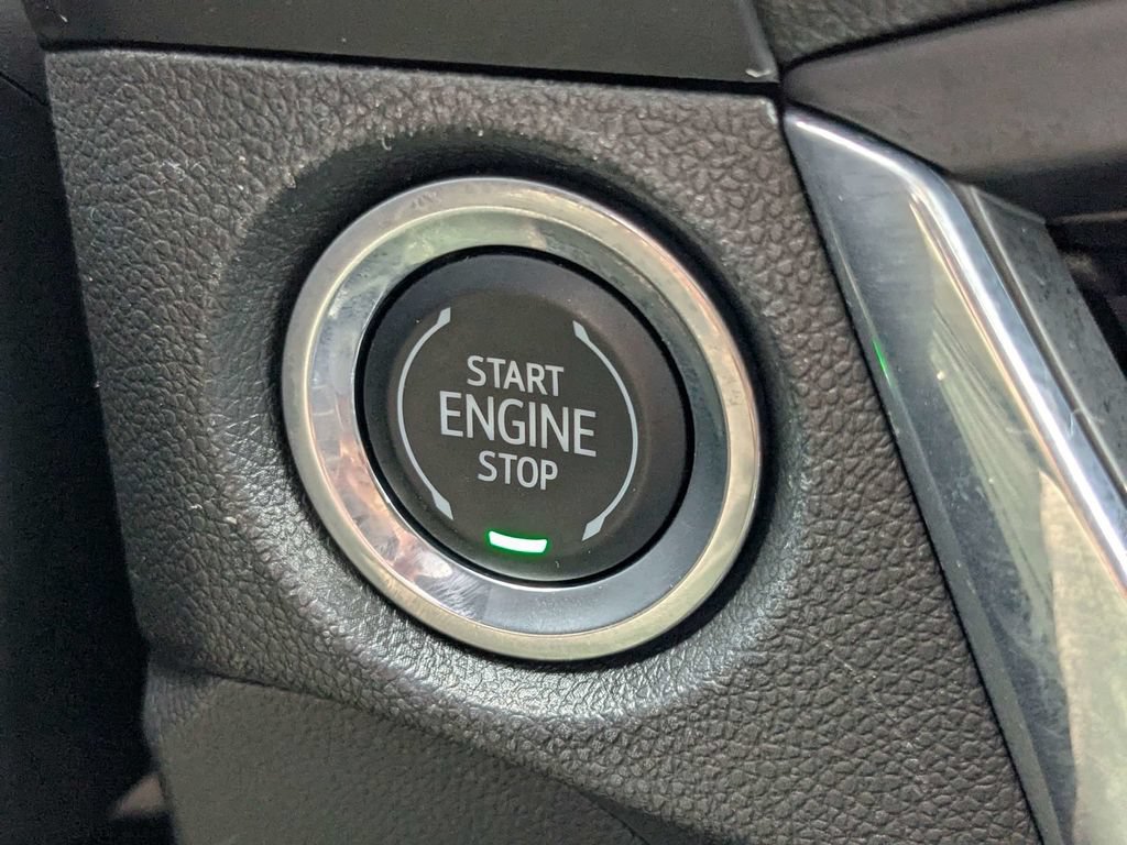 Used 2025 Buick Encore GX Sport Touring w/ Comfort Package FWD image 28