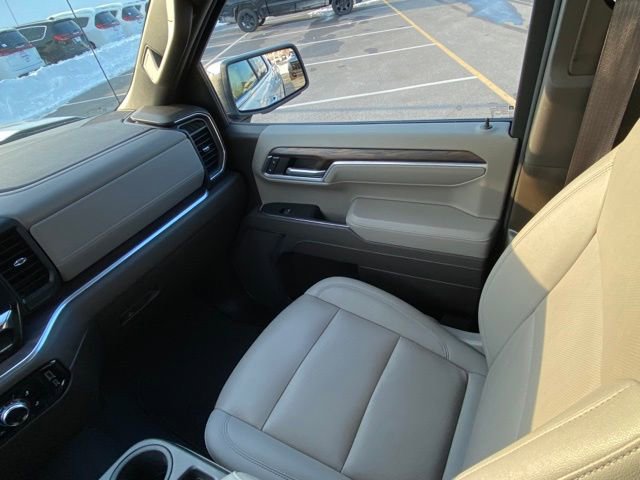 Used 2025 GMC Sierra 1500 SLT image 28