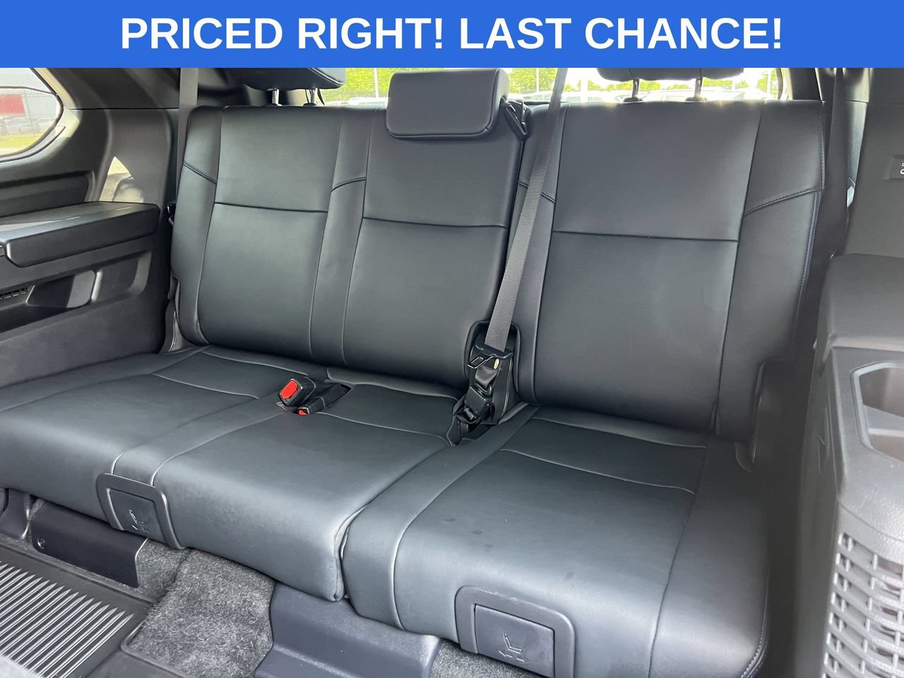 Used 2025 Toyota Sequoia Platinum AWD/4WD image 30