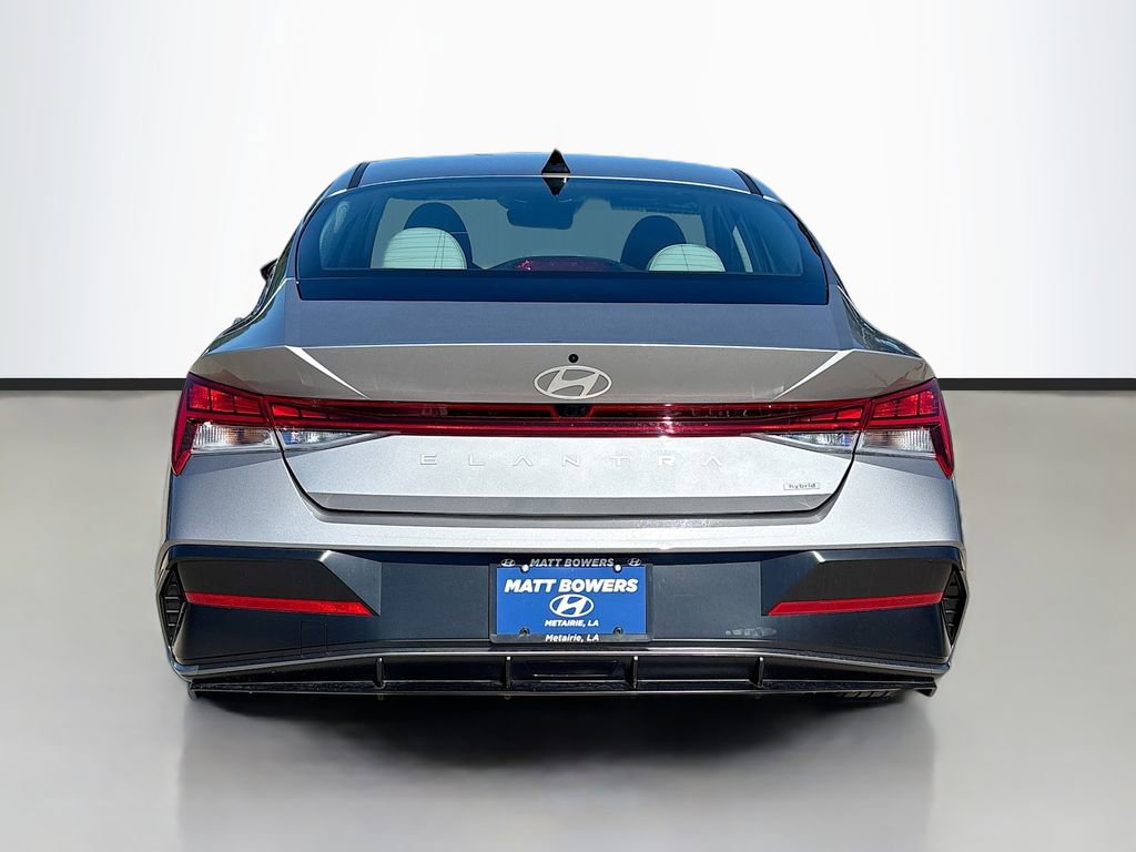 Used 2025 Hyundai Elantra Limited image 6