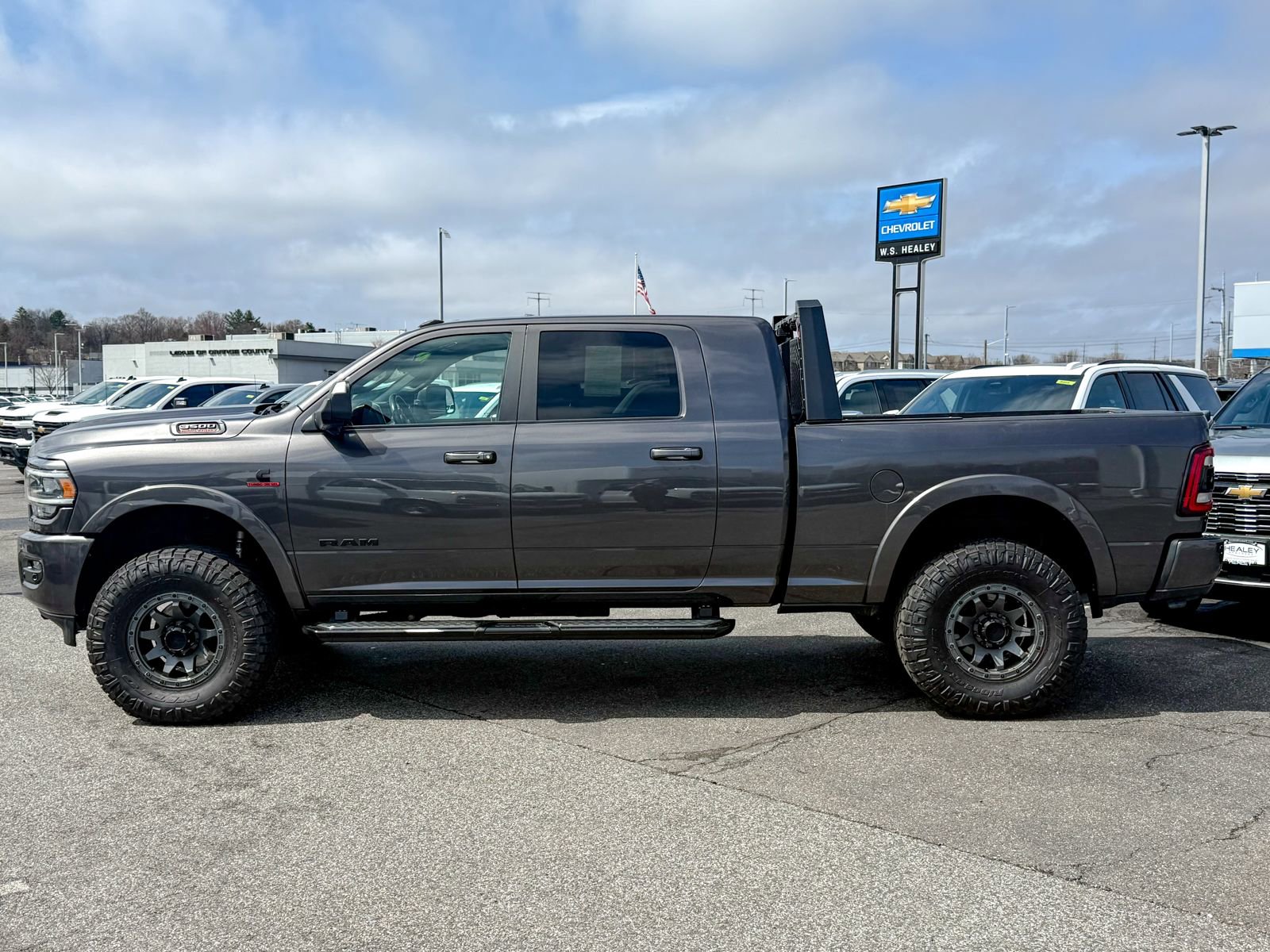 Used 2021 RAM 3500 Laramie image 4