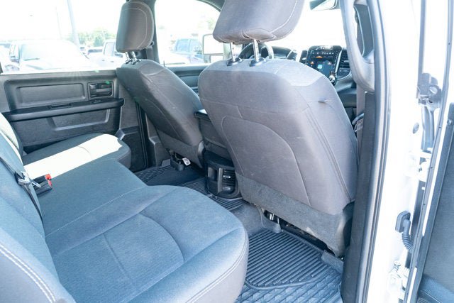 Used 2024 RAM 3500 Tradesman w/ Chrome Appearance Group AWD/4WD image 39