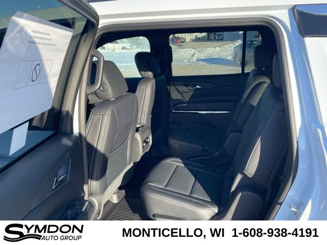 New 2026 Chevrolet Traverse LT w/ Sun and Wheel Package image 17