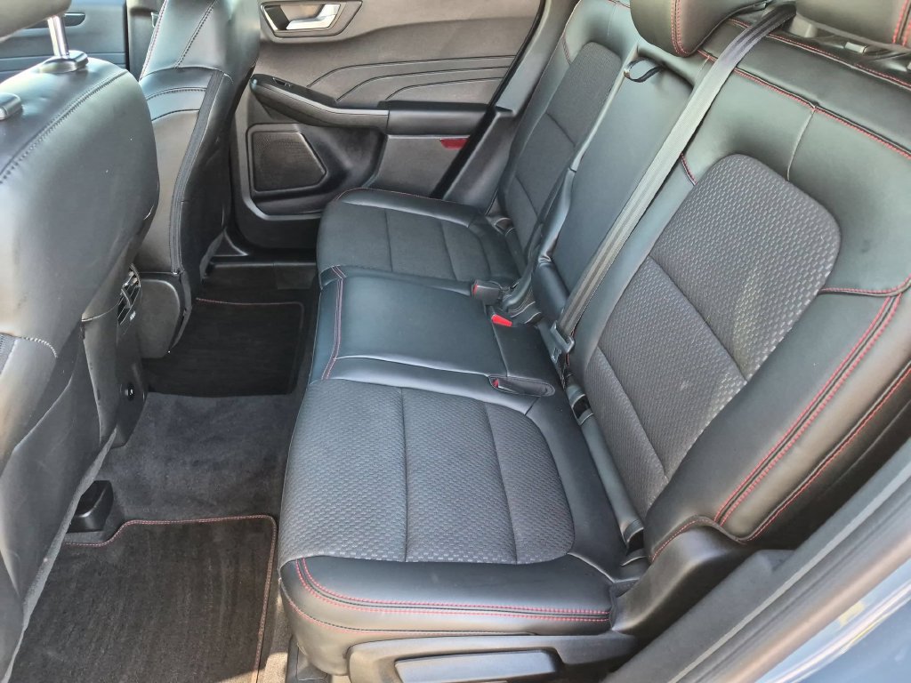 Used 2023 Ford Escape ST-Line w/ Tech Pack #1 AWD/4WD image 20