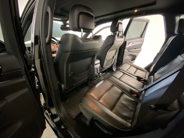 Used 2020 Jeep Grand Cherokee Overland image 29