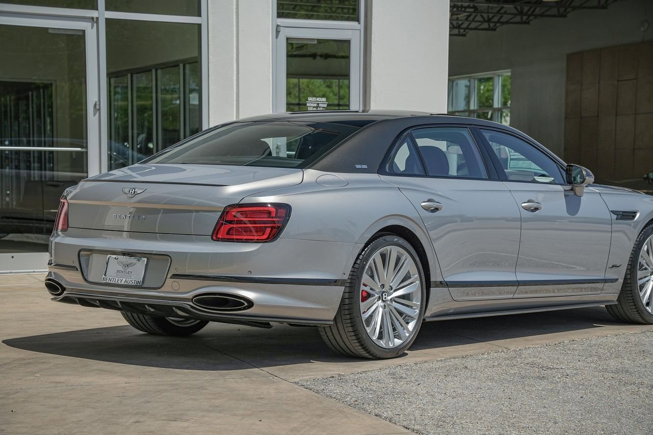 New 2025 Bentley Flying Spur Plug-In Hybrid AWD/4WD image 12