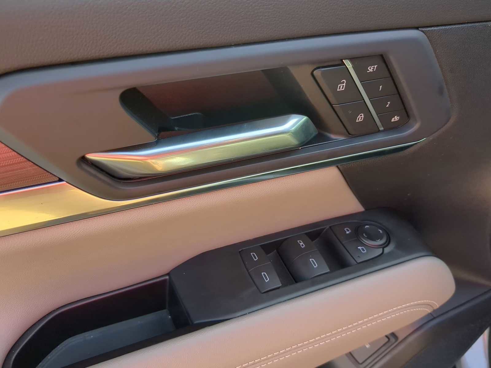 Used 2026 GMC Terrain Elevation w/ Elevation Premium Package image 12
