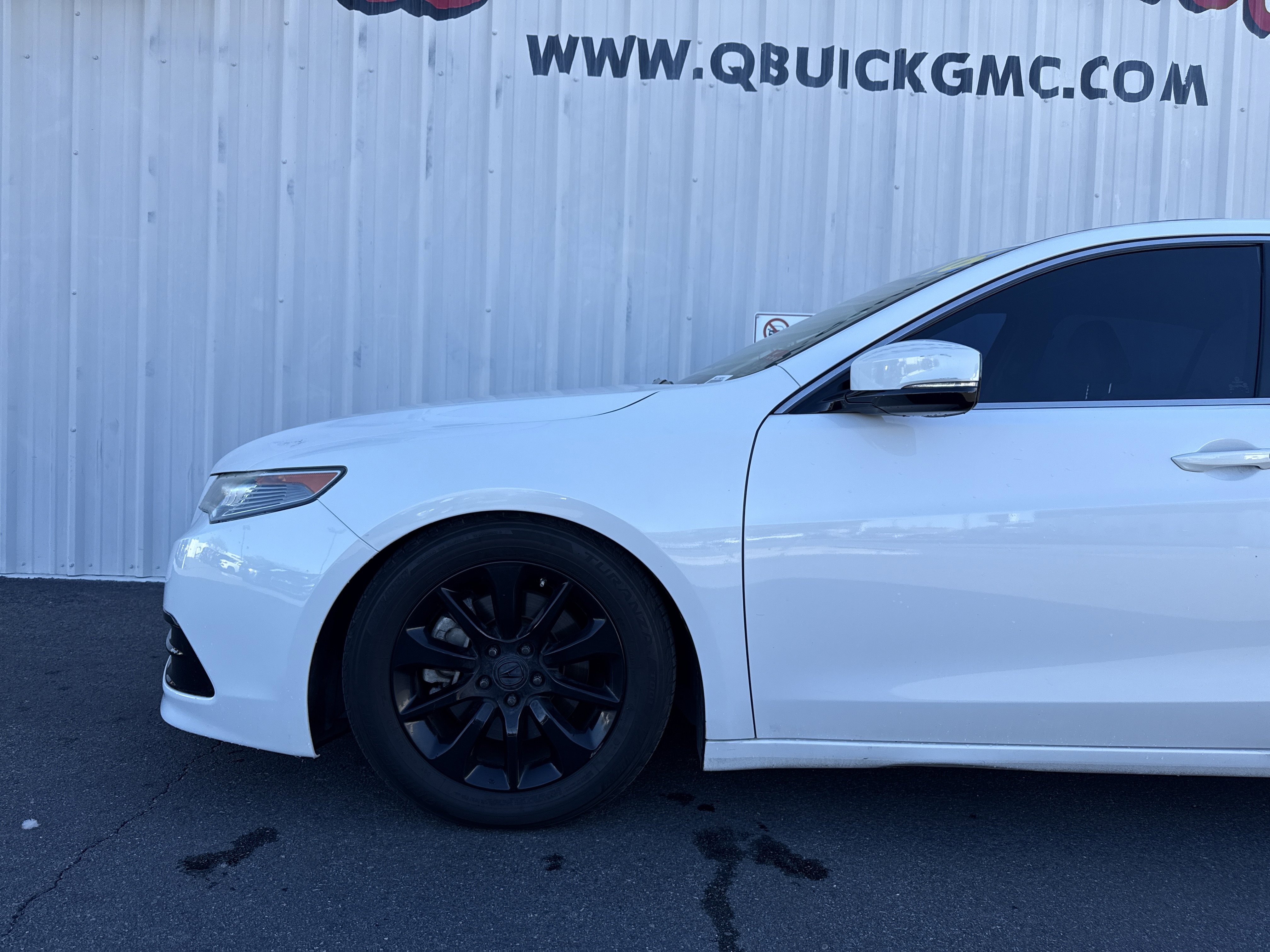 Used 2016 Acura TLX Tech image 2