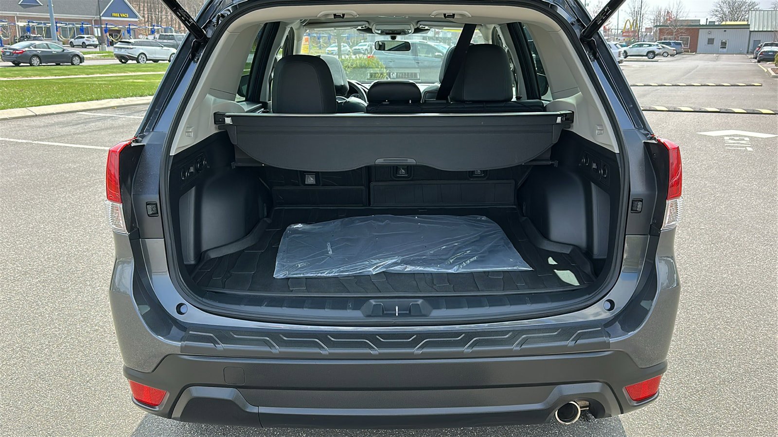 Used 2023 Subaru Forester Limited AWD/4WD image 26