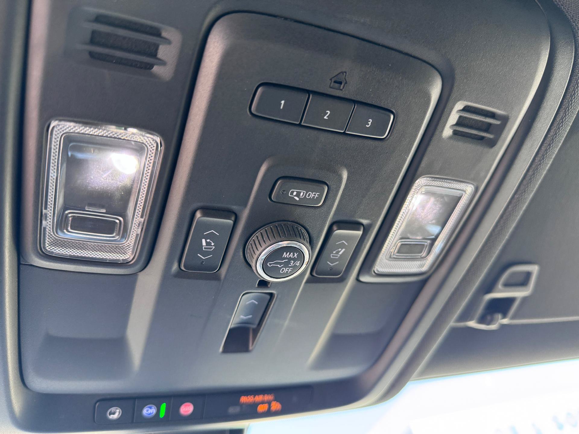 Used 2021 Chevrolet Suburban High Country AWD/4WD image 41