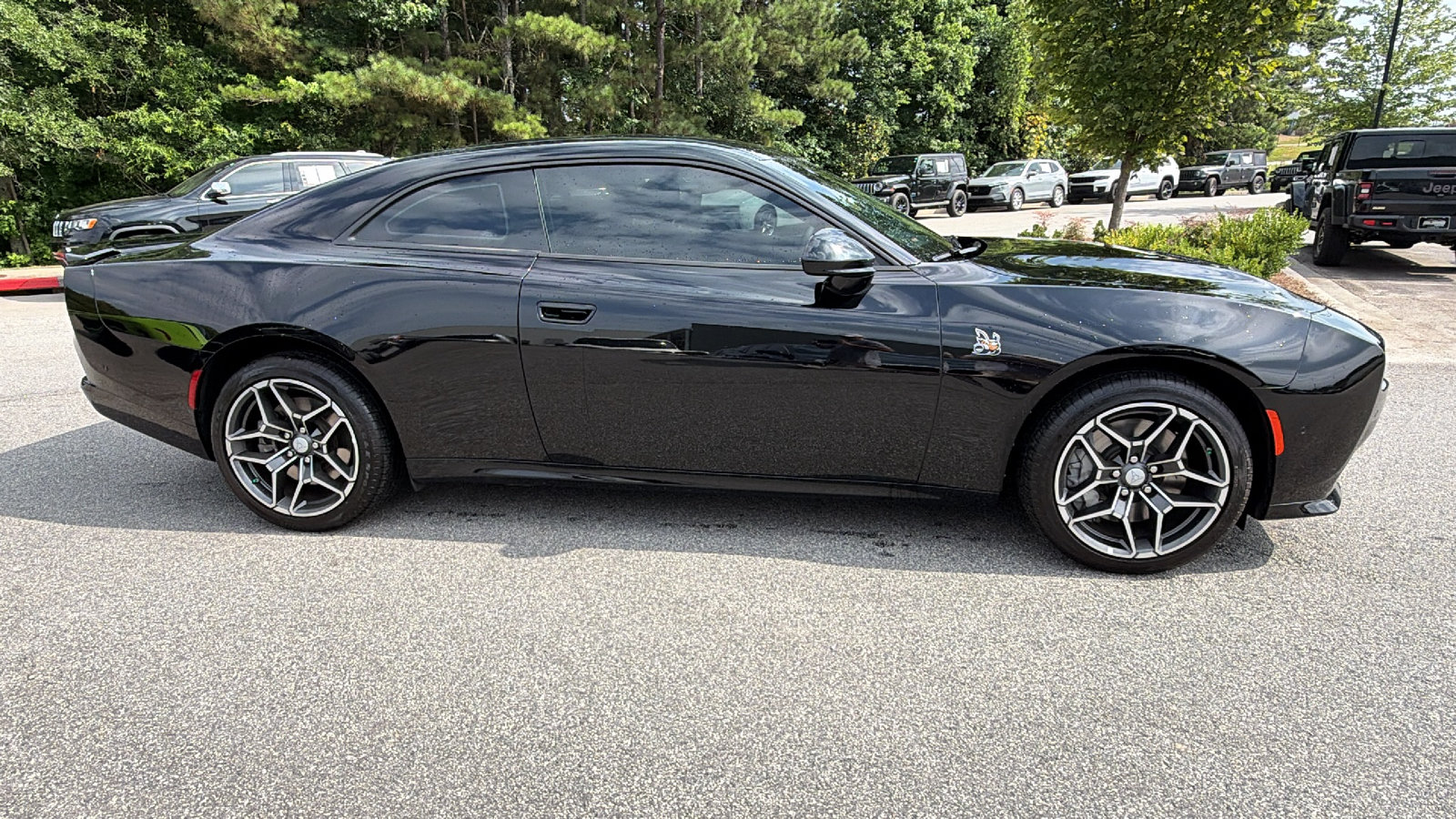 Used 2026 Dodge Charger Scat Pack AWD/4WD image 7