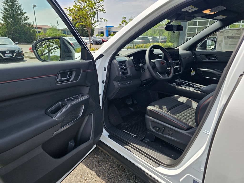 New 2026 Nissan Pathfinder Rock Creek AWD/4WD image 16