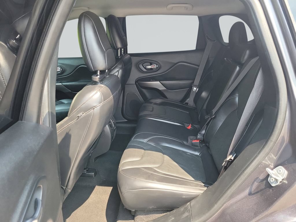 Used 2020 Jeep Cherokee Limited FWD image 26