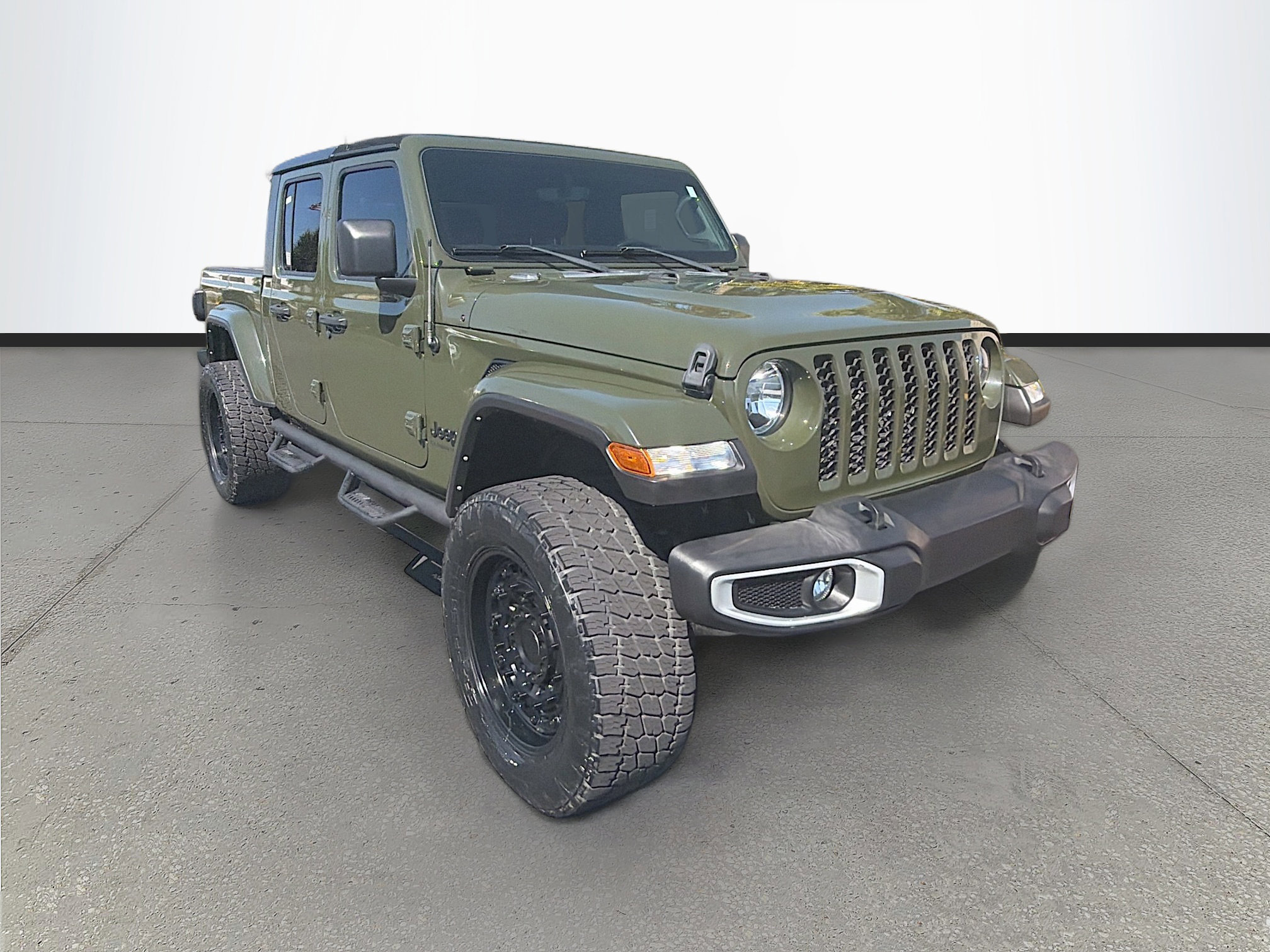 Used 2021 Jeep Gladiator Sport image 1