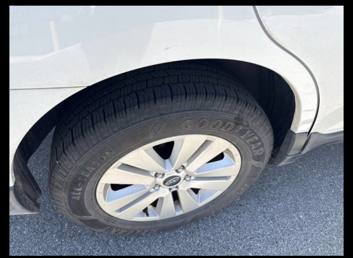 Used 2019 Subaru Outback 2.5i AWD/4WD image 4