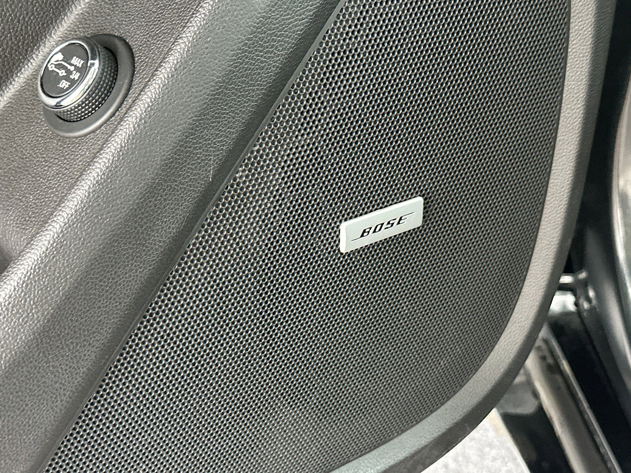 Used 2019 Chevrolet Traverse Premier w/ Driver Confidence II Package image 19