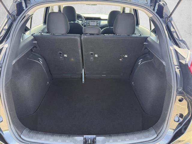 Used 2021 Nissan Kicks S FWD image 7
