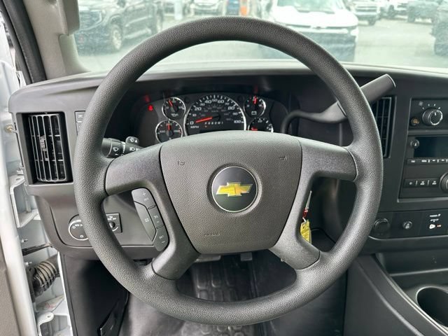 New 2026 Chevrolet Express 2500 w/ Driver Convenience Package RWD image 15