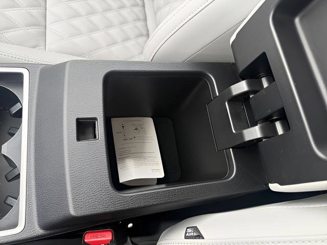 New 2025 Mitsubishi Outlander SEL image 23