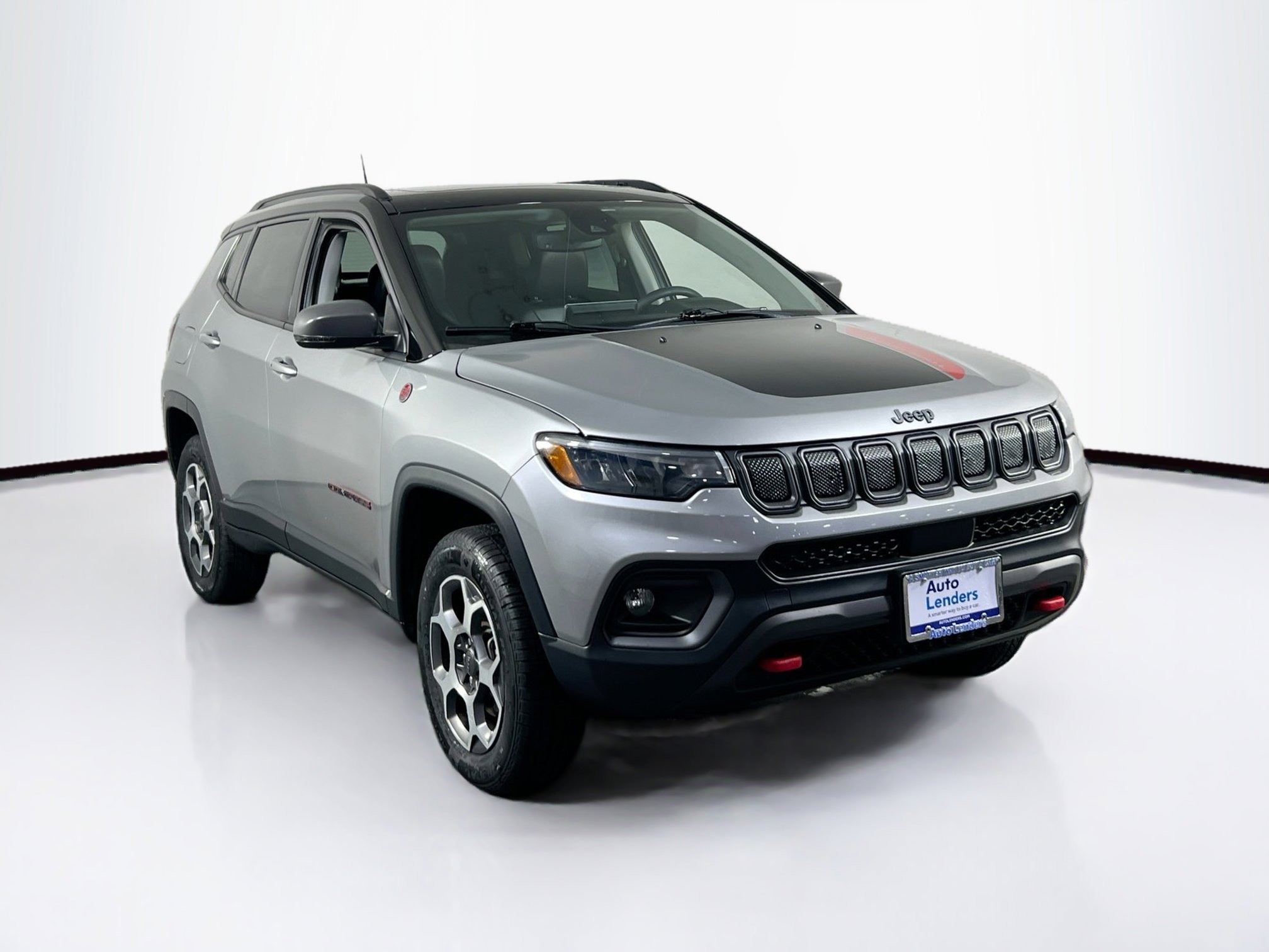 Used 2022 Jeep Compass Trailhawk w/ Sun and Sound Group image 3