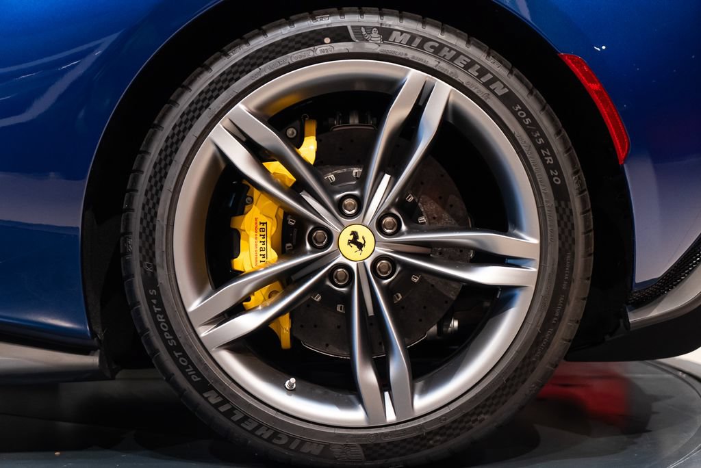 Certified 2025 Ferrari 296 GTS RWD image 41