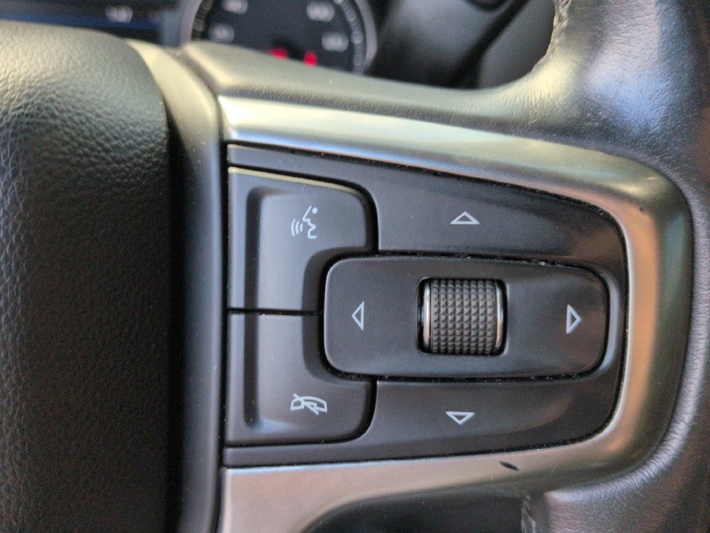 Used 2020 Chevrolet Silverado 1500 RST AWD/4WD image 19