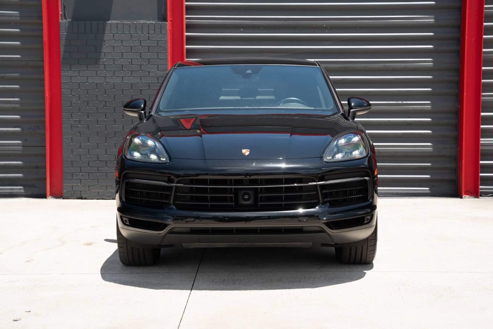 Used 2020 Porsche Cayenne AWD/4WD image 6