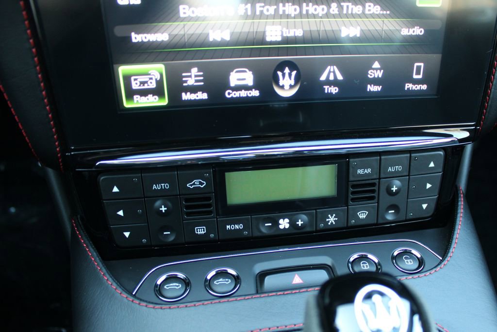 Used 2018 Maserati GranTurismo Sport image 19