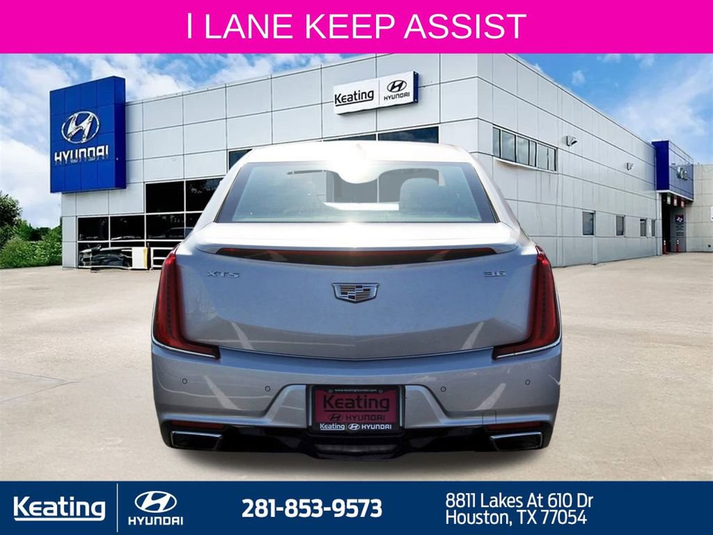 Used 2019 Cadillac XTS Luxury image 6