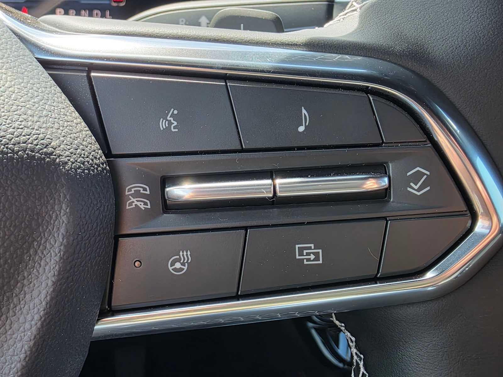New 2026 Chevrolet Traverse Z71 w/ Enhanced Driving Package AWD/4WD image 31