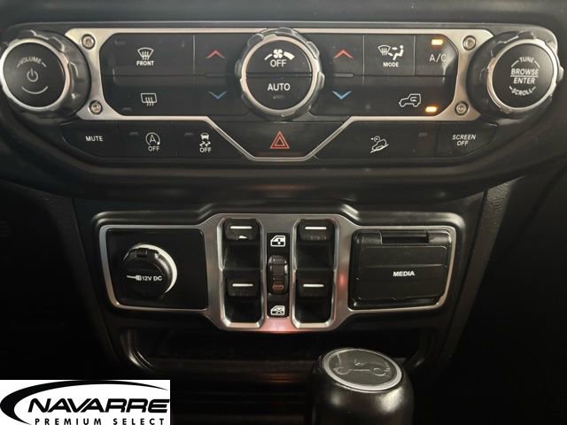 Used 2020 Jeep Wrangler Unlimited Sahara image 18