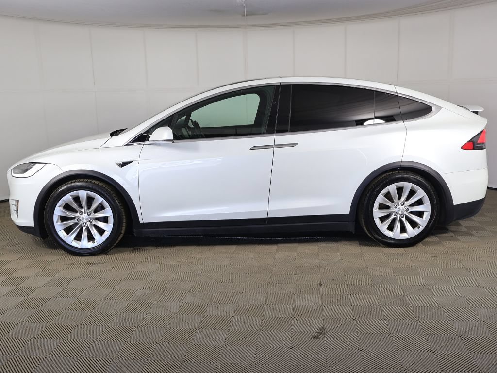 Used 2020 Tesla Model X Long Range AWD/4WD image 15