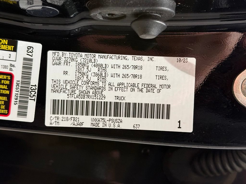 Used 2024 Toyota Tundra SR5 w/ SR5 Convenience Package AWD/4WD image 28