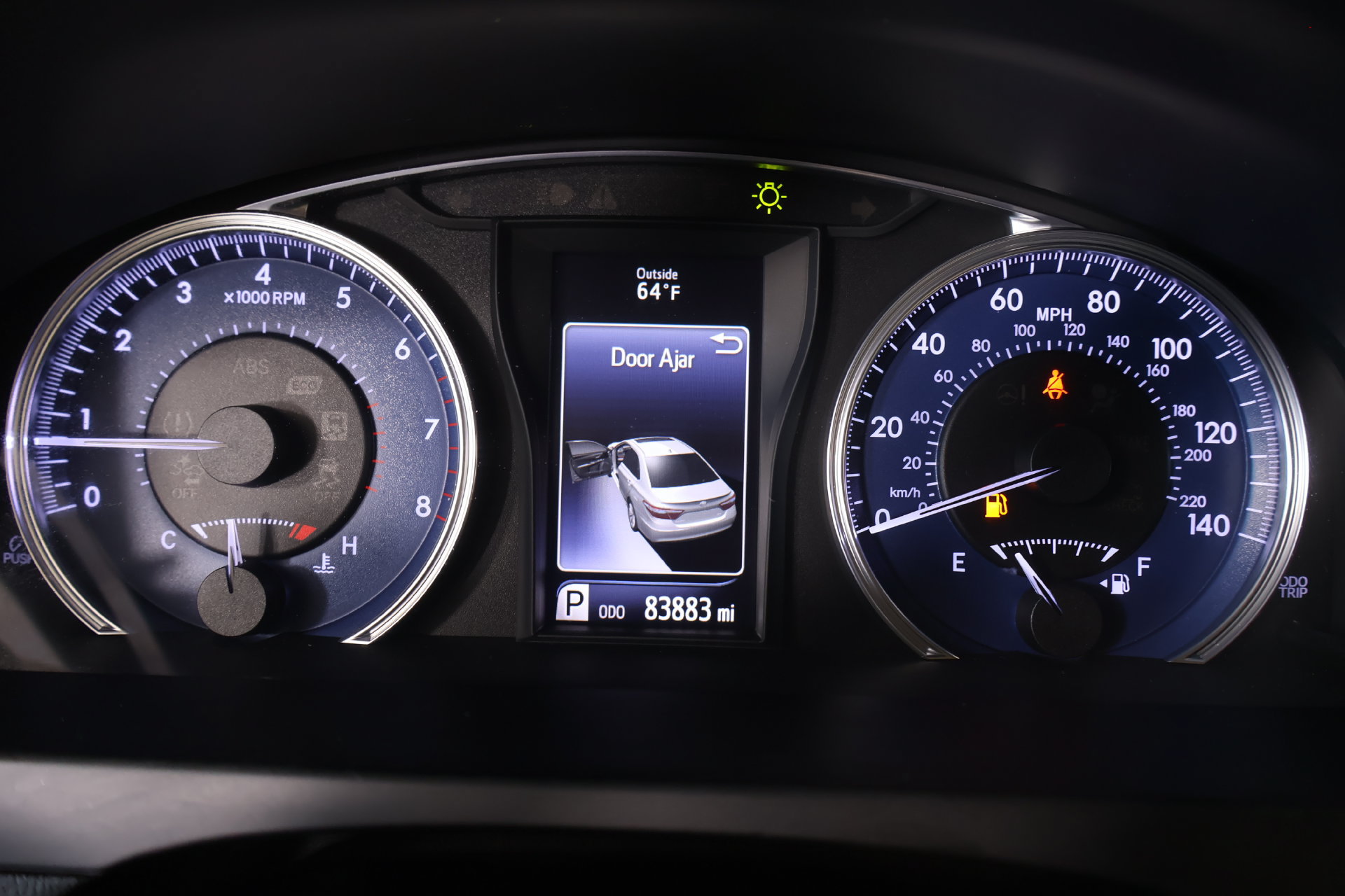 Used 2017 Toyota Camry FWD image 4