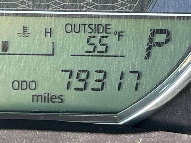 Used 2015 Toyota Corolla LE image 29