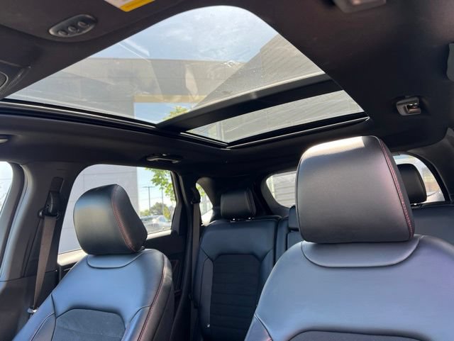 Used 2024 Ford Edge ST-Line AWD/4WD image 22