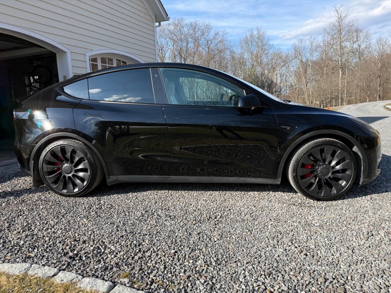 Used 2022 Tesla Model Y Performance image 8