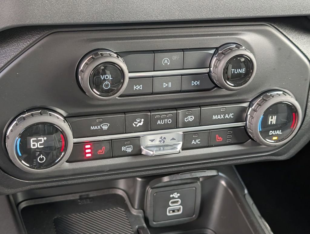 New 2026 Ford Bronco Big Bend image 34