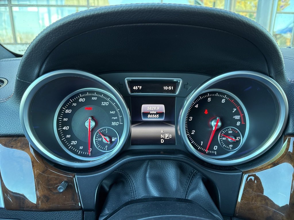 Used 2017 Mercedes-Benz GLS 450 4MATIC image 3