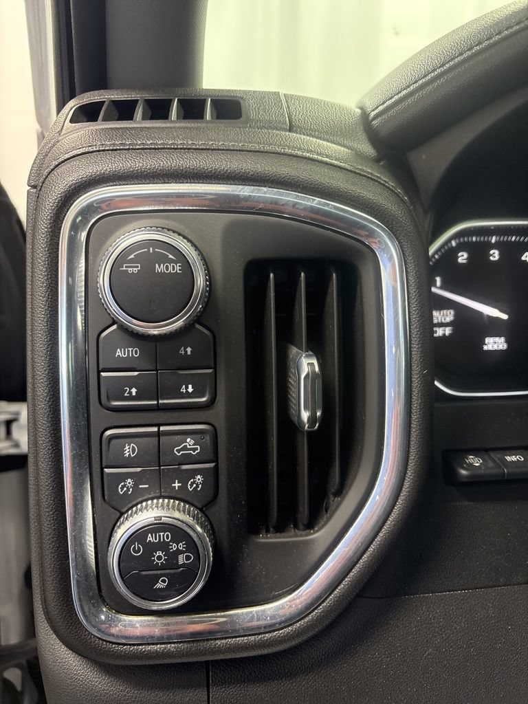 Used 2021 GMC Sierra 1500 Denali w/ Denali Ultimate Package AWD/4WD image 18