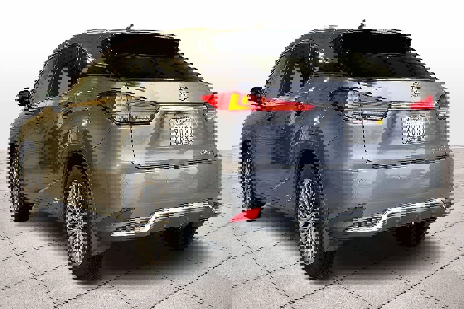 Used 2021 Lexus RX 450h AWD w/ Luxury Package image 13