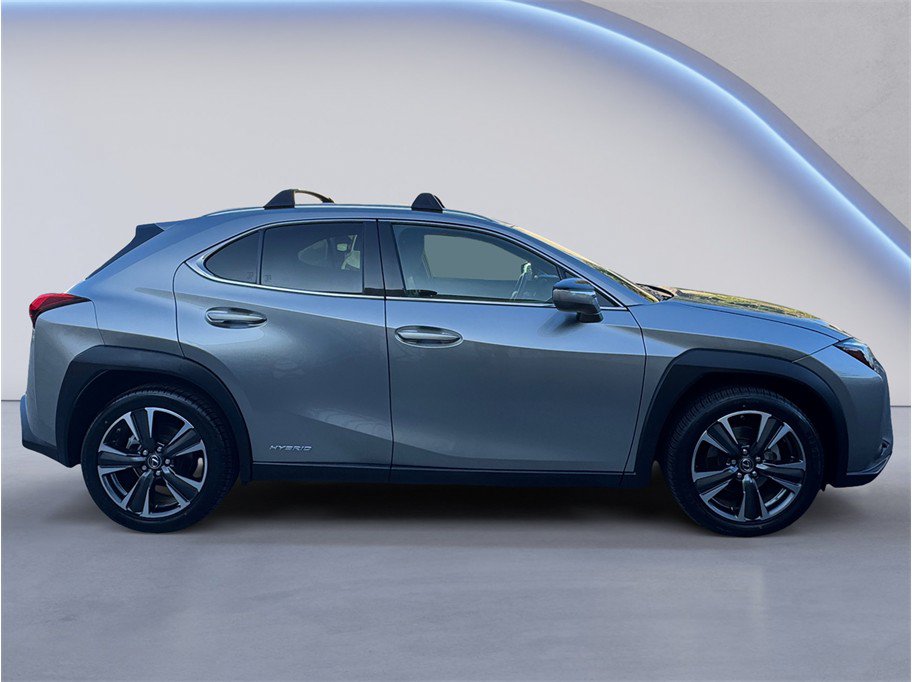 Used 2019 Lexus UX 250h w/ Premium Package AWD/4WD image 7