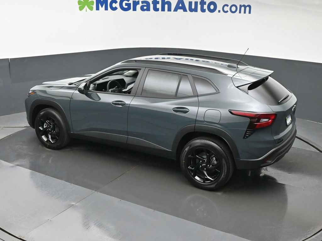 New 2026 Chevrolet Trax LT w/ Driver Confidence Package FWD image 22