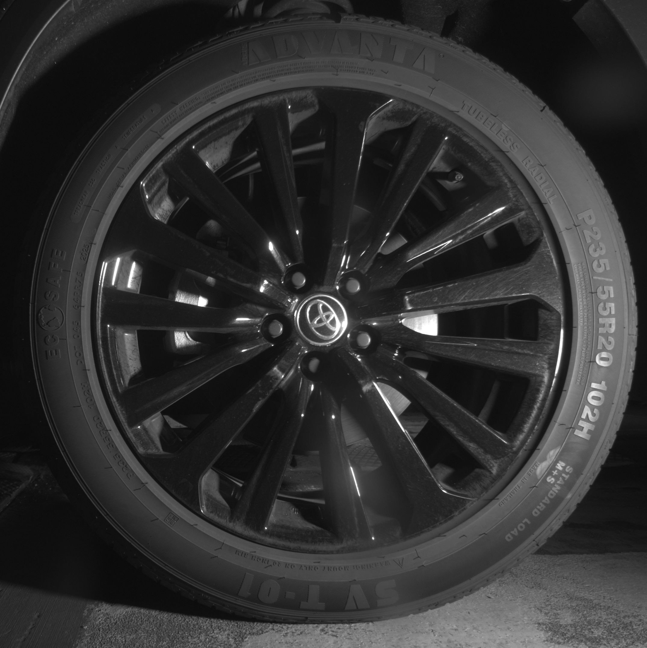 Used 2025 Toyota Highlander XSE image 12