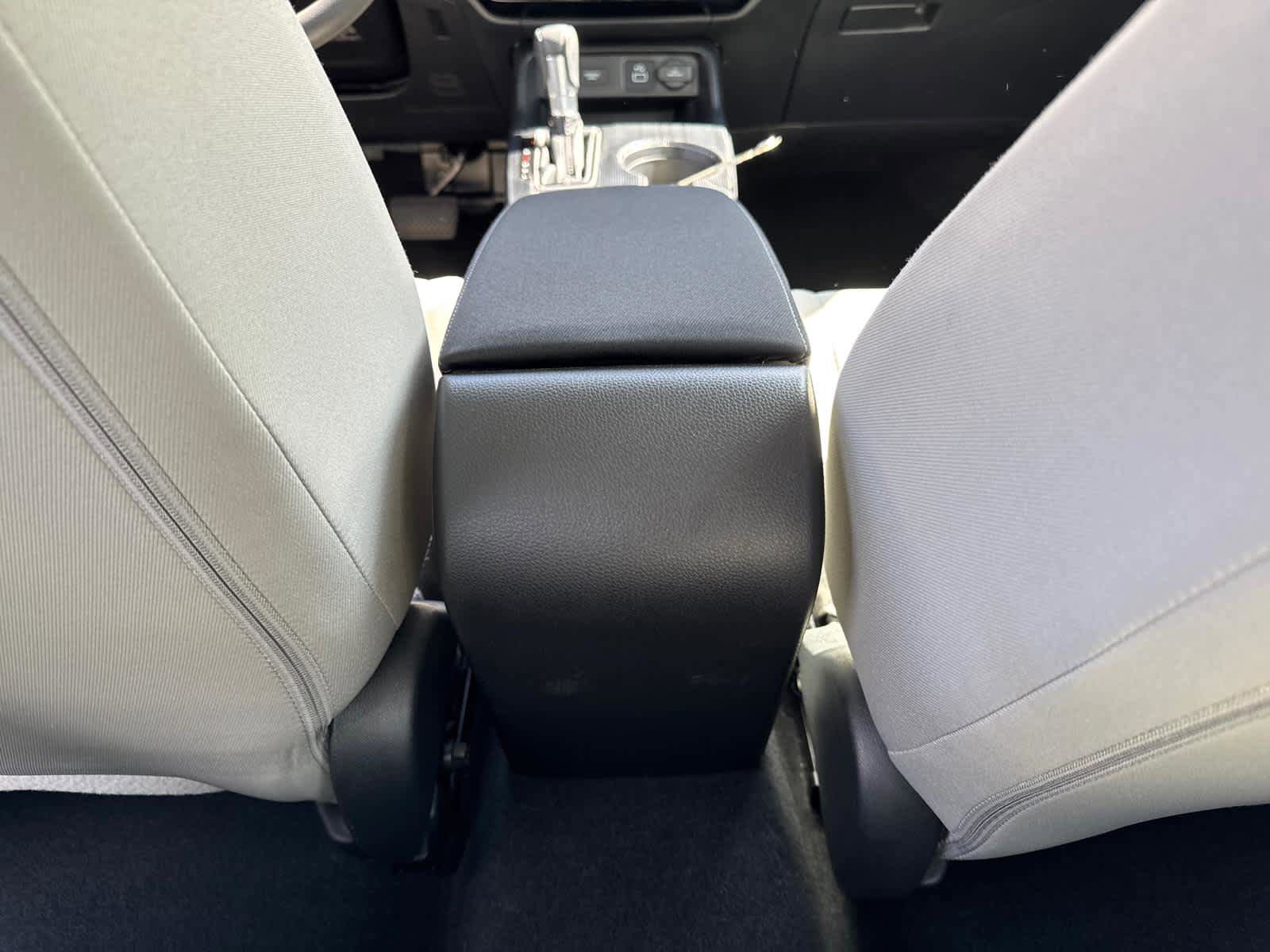 Used 2023 Honda Civic LX image 29