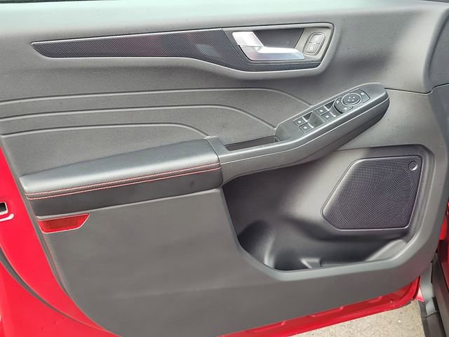 Certified 2024 Ford Escape ST-Line w/ Tech Pack #1 AWD/4WD image 10