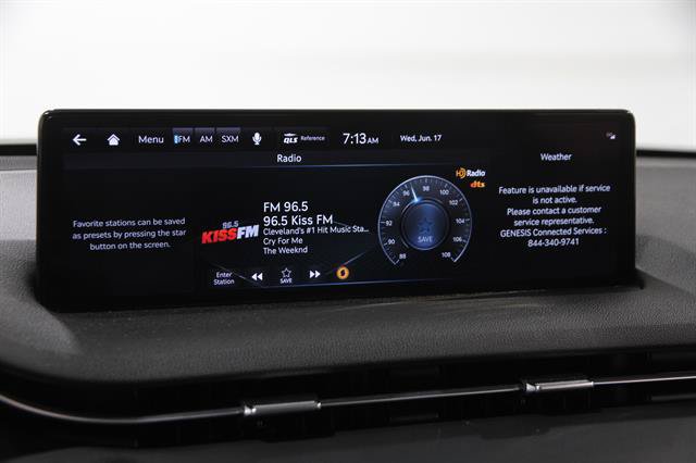 Certified 2022 Genesis GV70 2.5T w/ Select Package AWD/4WD image 11