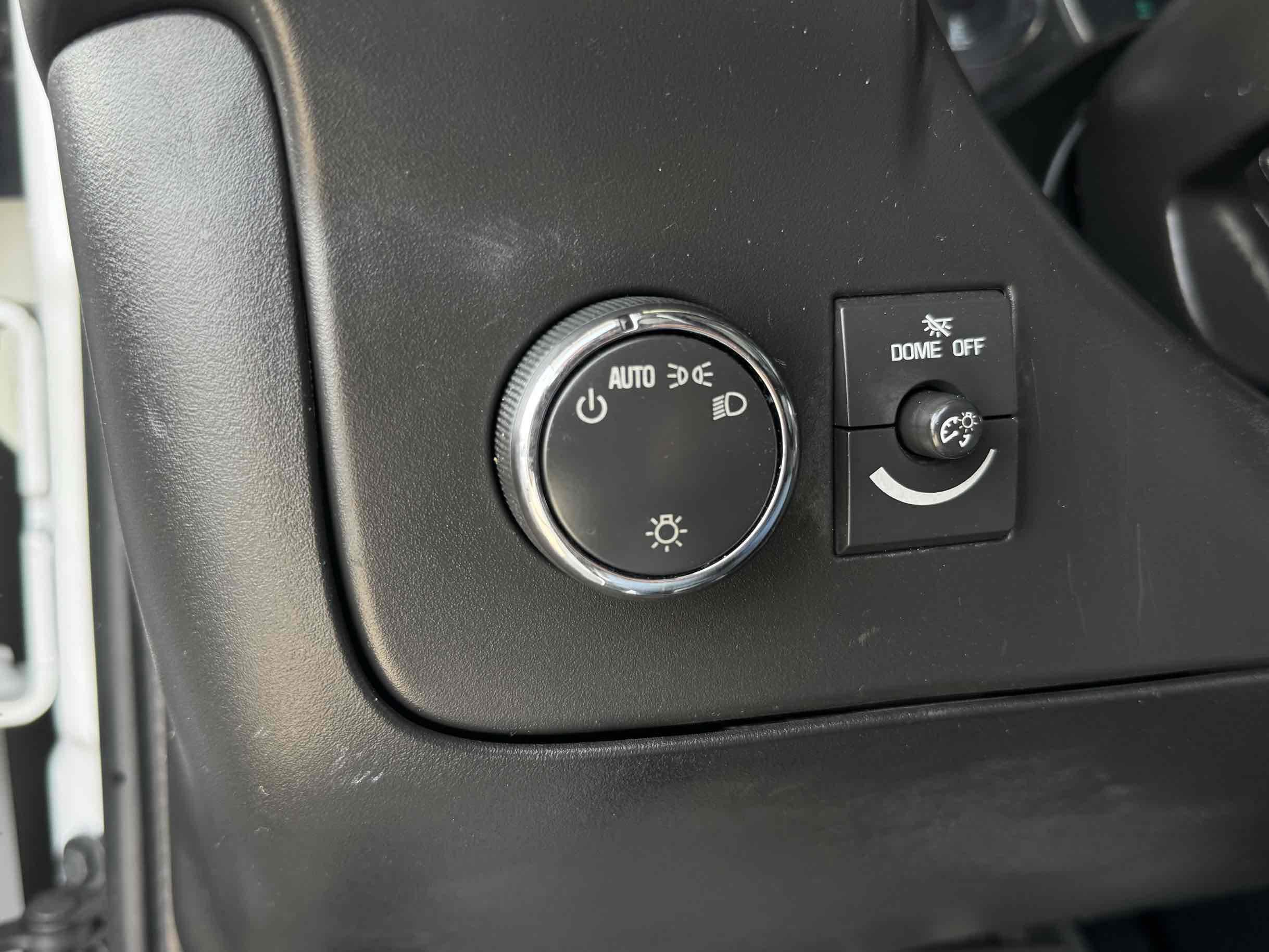 Used 2019 Chevrolet Express 3500 Extended w/ Driver Convenience Package RWD image 12